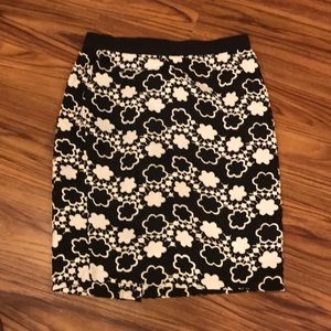 Ann Taylor skirt with elastic band waist